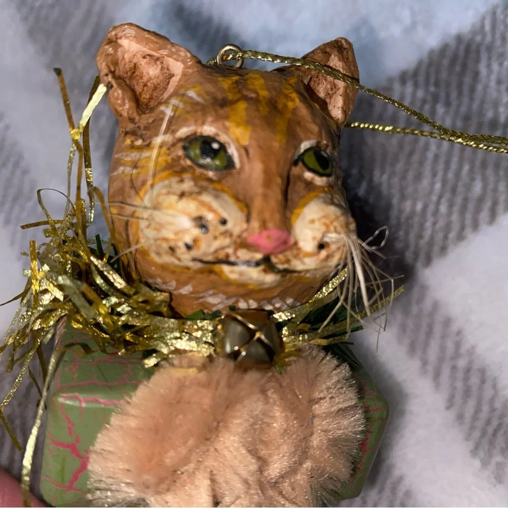 N/A vintage cat